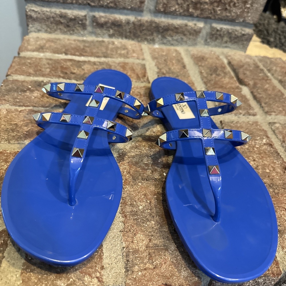 Valentino Rockstud Studded PVC Caged Strap Flat Rubber Sandals Sz 40 and 41 Flaw